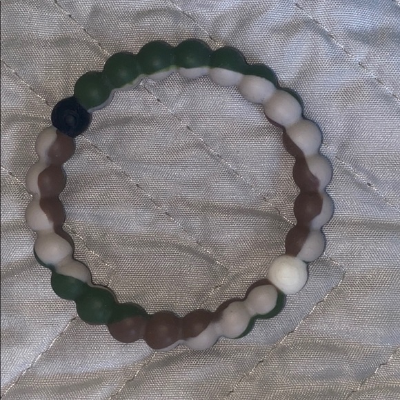 10 Lokai Bracelets - Picture 4 of 11